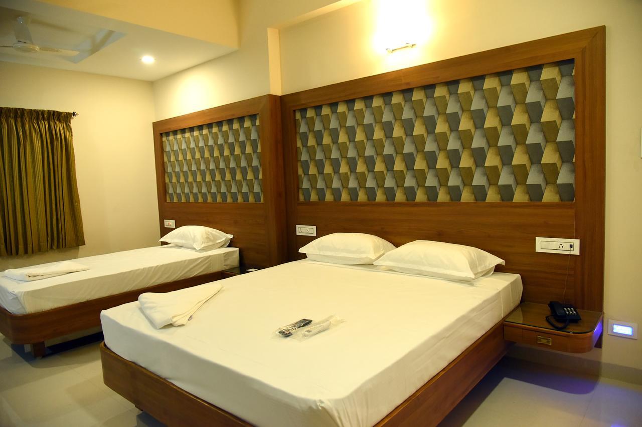 Hotel Gokulgrande Erode Exterior photo