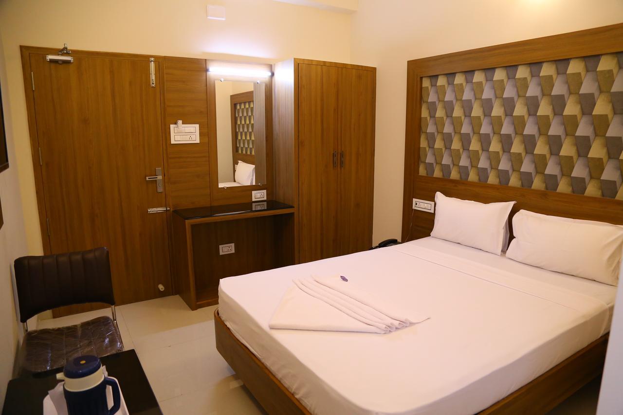 Hotel Gokulgrande Erode Exterior photo