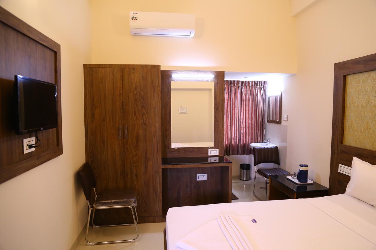 Hotel Gokulgrande Erode Exterior photo