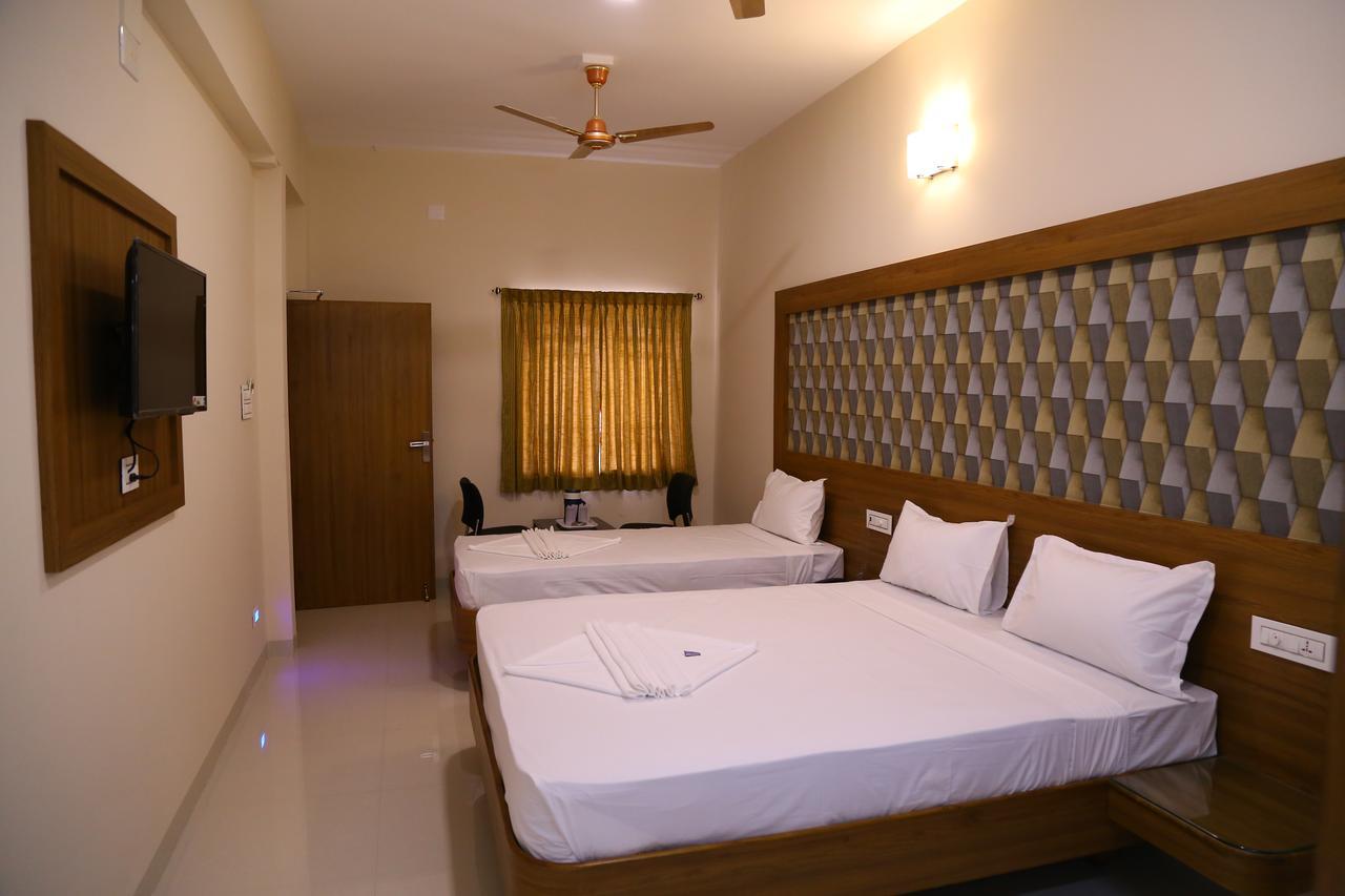 Hotel Gokulgrande Erode Exterior photo